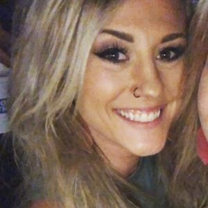 Meet your Posher, Hannah